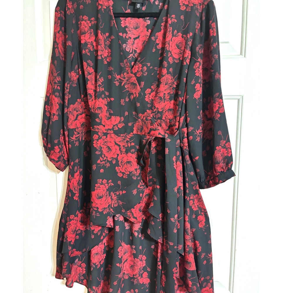 Torrid Blouse Womens 00 L Red Black Floral Faux Wrap High Low Georgette Tunic